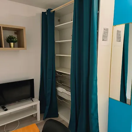 Privee Proche Stade De France Et Paris Dans Partage Homestay Pierrefitte-sur-Seine